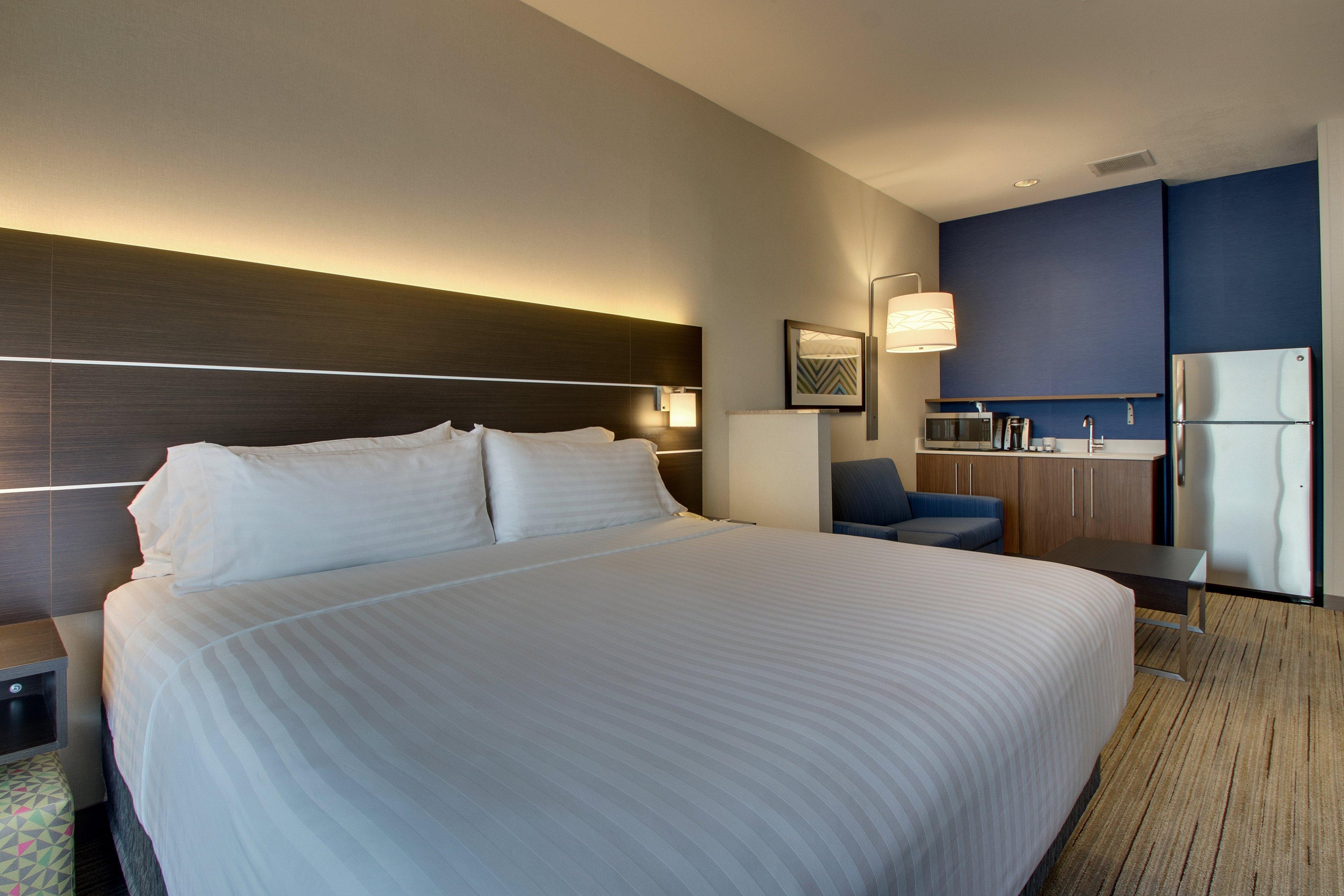 Holiday Inn Express Hotel & Suites Morris By Ihg Exteriér fotografie