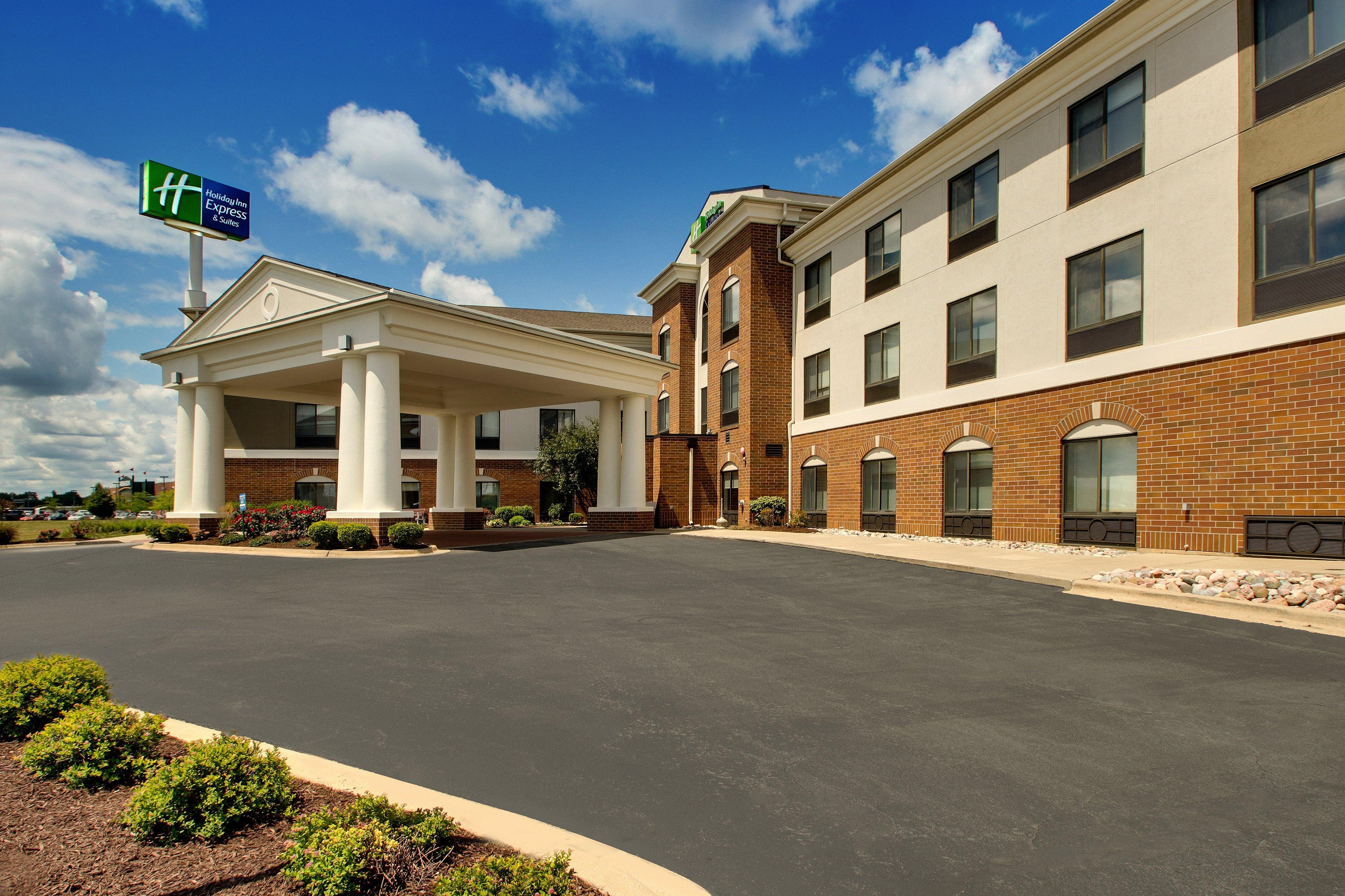 Holiday Inn Express Hotel & Suites Morris By Ihg Exteriér fotografie